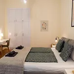 Chic Retreat With Charm Apartament Budapesta